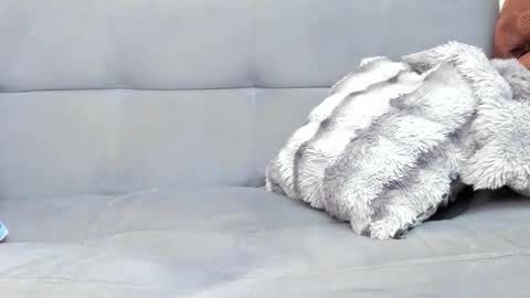 Scarlet  online show from December 3, 2025, 7:23 pm