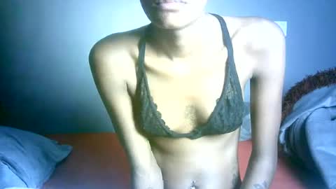 Snapshot of maskgang001 chatting on June 25, 2026, 2:11 am maskgang001 online show from June 25, 2026, 2:11 am