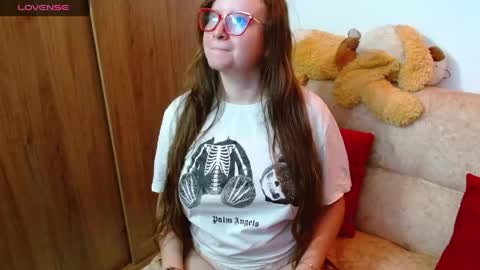 Monica online show from April 30, 2026, 10:14 pm