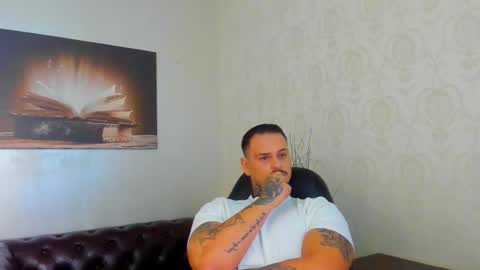 Snapshot of masondune chatting on October 12, 2025, 4:22 am MasonDune online show from October 12, 2025, 4:22 am
