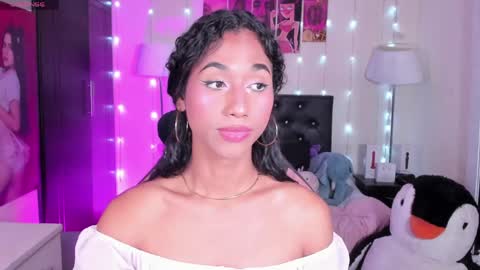 massielhot online show from April 1, 2026, 4:48 pm