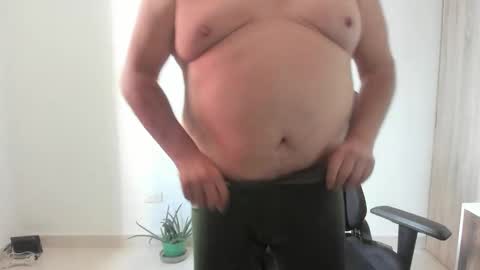 Snapshot of massimo_danger chatting on October 6, 2025, 8:39 pm massimo_danger online show from October 6, 2025, 8:39 pm