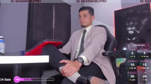 Snapshot of massimo_g chatting on December 19, 2024, 3:30 pm I am Massimo online show from December 19, 2024, 3:30 pm