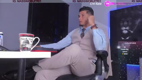 Snapshot of massimo_g chatting on January 23, 2025, 11:36 pm I am Massimo online show from January 23, 2025, 11:36 pm