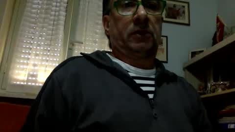 Snapshot of massimoxgiulia chatting on January 1, 2025, 1:16 pm massimoxgiulia online show from January 1, 2025, 1:16 pm