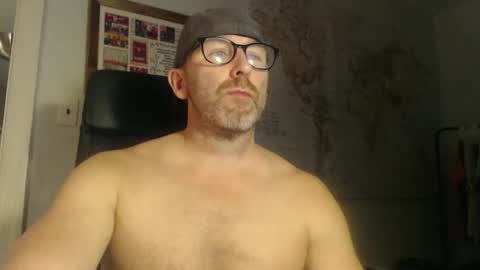 Snapshot of master8daddy69 chatting on November 10, 2025, 1:26 am master8daddy69 online show from November 10, 2025, 1:26 am