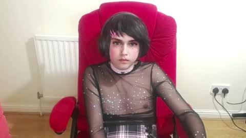 master_and_doll_ online show from February 28, 2025, 11:56 pm