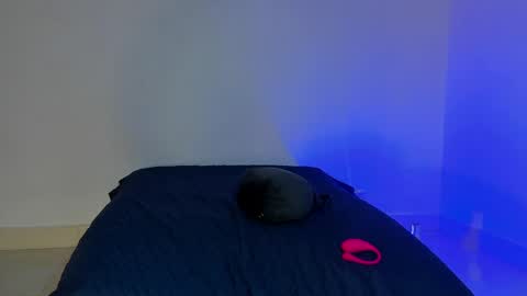 Kamila online show from April 9, 2026, 6:19 am