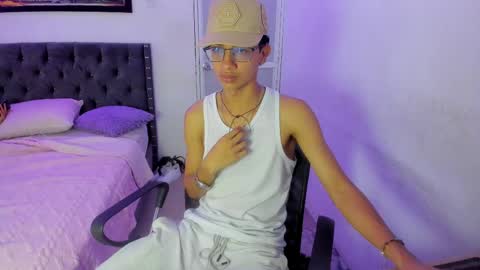master_boy28 online show from February 17, 2025, 6:53 am