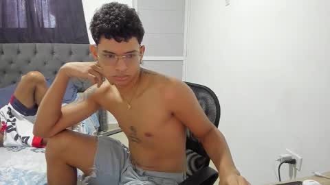 master_boy28 online show from October 28, 2025, 5:04 pm