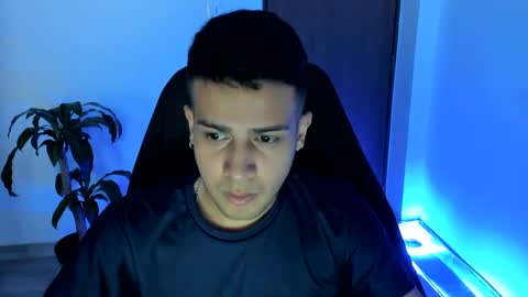 Snapshot of master_boy_1 chatting on October 11, 2025, 8:51 pm master_boy_1 online show from October 11, 2025, 8:51 pm