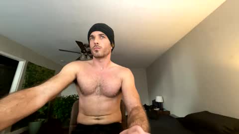 Snapshot of master_louie chatting on December 11, 2024, 3:58 pm muskyjockdick online show from December 11, 2024, 3:58 pm