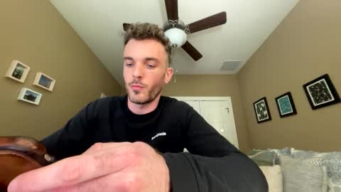 Snapshot of master_louie chatting on January 6, 2025, 10:15 pm muskyjockdick online show from January 6, 2025, 10:15 pm