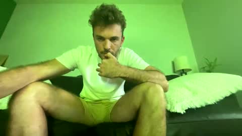 Snapshot of master_louie chatting on October 5, 2025, 6:50 pm muskyjockdick online show from October 5, 2025, 6:50 pm