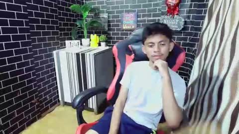 Snapshot of masteralex19 chatting on March 1, 2026, 9:22 am Alex online show from March 1, 2026, 9:22 am