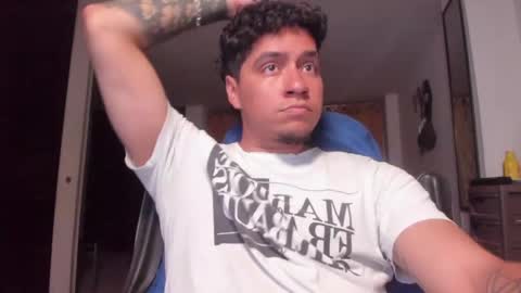 Juan Independent Model online show from April 18, 2026, 3:10 am