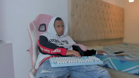 mastermorenohot23 online show from June 8, 2026, 2:56 am
