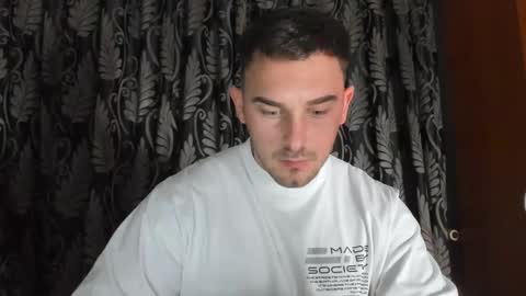 Snapshot of mastermusclejon chatting on January 2, 2025, 9:07 pm Jon online show from January 2, 2025, 9:07 pm