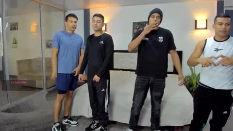 Team Cris Darwin- Fernando- Stiven- David online show from November 10, 2025, 11:20 am