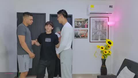 Team Cris Darwin- Fernando- Stiven- David online show from May 22, 2026, 11:16 am
