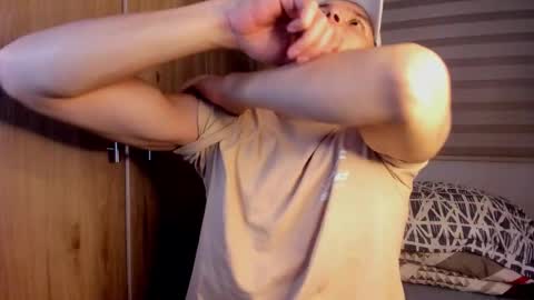 mastrangelo_x online show from January 9, 2026, 5:10 am