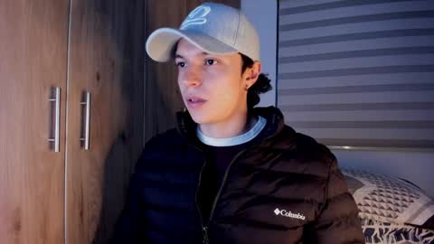 mastrangelo_x online show from April 6, 2026, 2:42 am