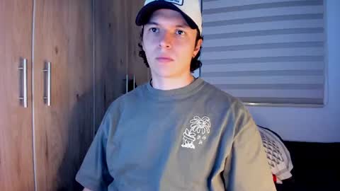 mastrangelo_x online show from July 31, 2026, 3:39 am
