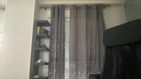 Snapshot of matahavi chatting on November 3, 2025, 2:40 pm Aaron online show from November 3, 2025, 2:40 pm