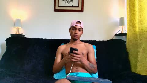 Snapshot of mateo_nick chatting on December 24, 2024, 7:00 pm Mateo and Noah online show from December 24, 2024, 7:00 pm