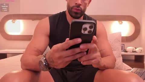 Snapshot of mateo_ospinaa chatting on July 14, 2026, 7:19 pm Mateo online show from July 14, 2026, 7:19 pm