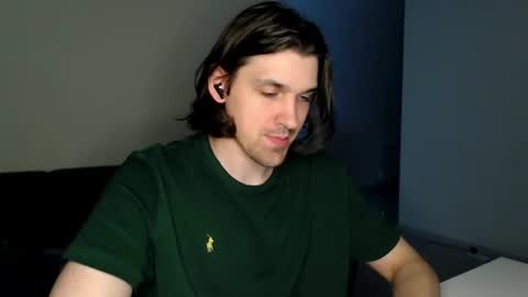 mateo_zeus online show from June 25, 2026, 1:27 am