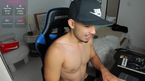 Matt online show from October 11, 2025, 8:18 pm