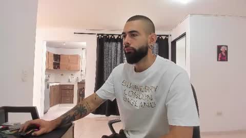 Matheus     online show from June 12, 2026, 3:44 pm