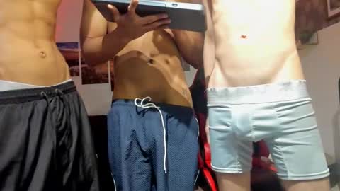 mathew_draven2 online show from November 18, 2025, 5:01 am