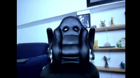 Snapshot of mathews_19 chatting on January 15, 2025, 2:02 pm Teo online show from January 15, 2025, 2:02 pm