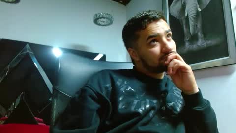 Mathews online show from October 21, 2025, 11:33 am