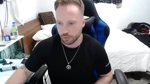 Math online show from April 19, 2026, 4:23 am