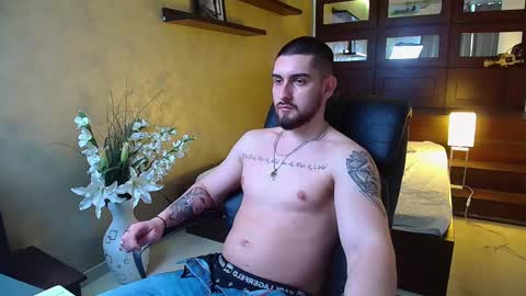 MatiasDean online show from March 11, 2025, 9:13 am