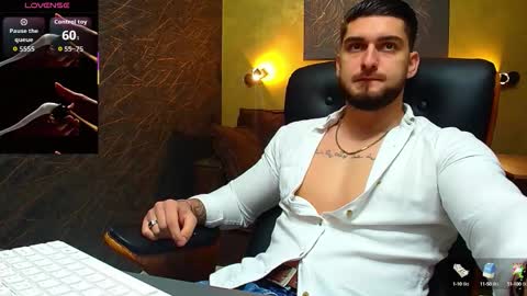 MatiasDean online show from September 17, 2025, 4:58 am