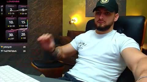 MatiasDean online show from September 18, 2025, 5:20 am