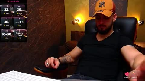 MatiasDean online show from October 6, 2025, 4:43 am