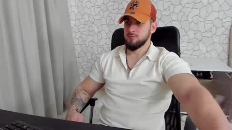 MatiasDean online show from October 29, 2025, 11:34 am