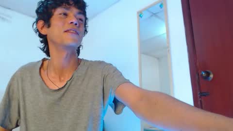 Snapshot of matiasganthier chatting on September 15, 2025, 8:42 pm matiasganthier online show from September 15, 2025, 8:42 pm