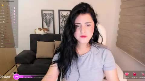 Snapshot of matilda_sweet18 chatting on December 20, 2024, 1:47 am Lucia online show from December 20, 2024, 1:47 am