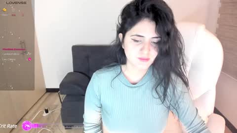 Snapshot of matilda_sweet18 chatting on February 7, 2025, 1:58 am Lucia online show from February 7, 2025, 1:58 am