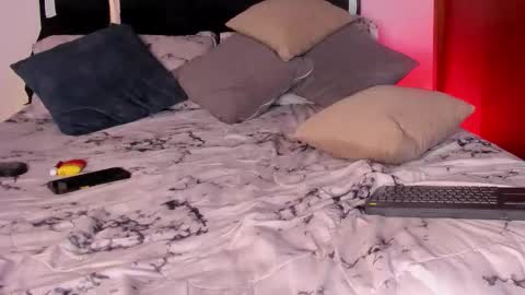 matius foxter online show from February 10, 2026, 1:10 am