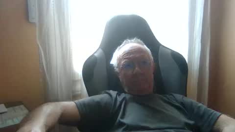 joyaam79 online show from April 5, 2026, 3:31 pm