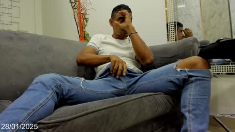 ANDRES online show from January 28, 2025, 1:27 pm