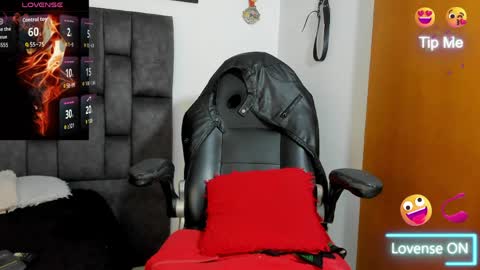 matt rodriguez92 online show from April 11, 2026, 9:13 am