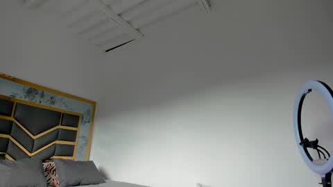 Snapshot of mattdevon chatting on October 2, 2025, 9:11 pm Matt online show from October 2, 2025, 9:11 pm